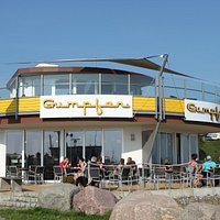 Café Gumpfer am Hafen von Sassnitz