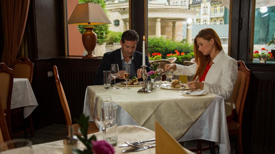 Restaurant Romance