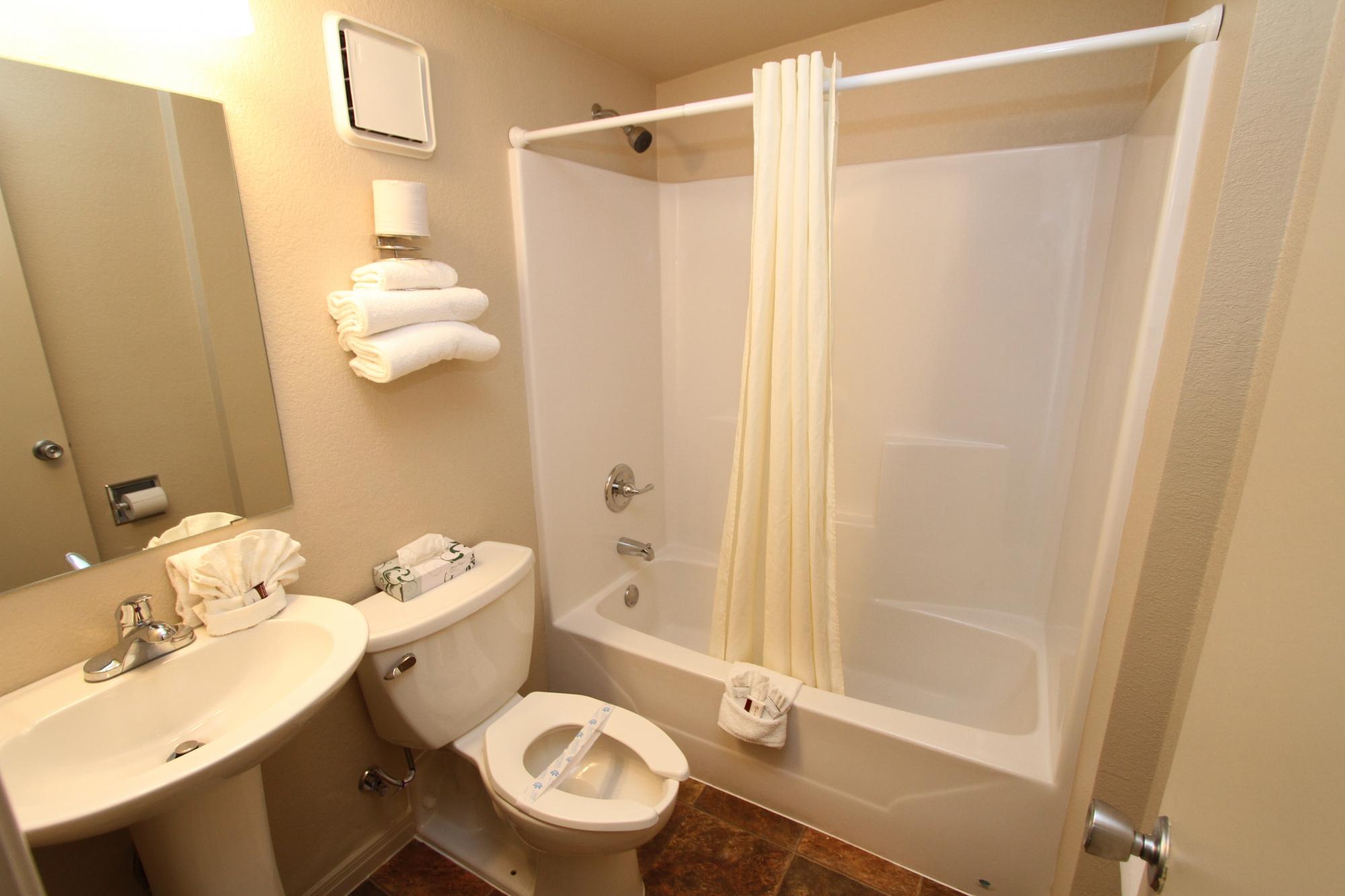 Hotel photo 22 of Family Garden Inn.