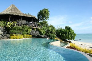 Pool & Beach