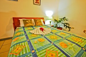 Room & Suite