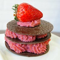 Mousseline chocolate com morango