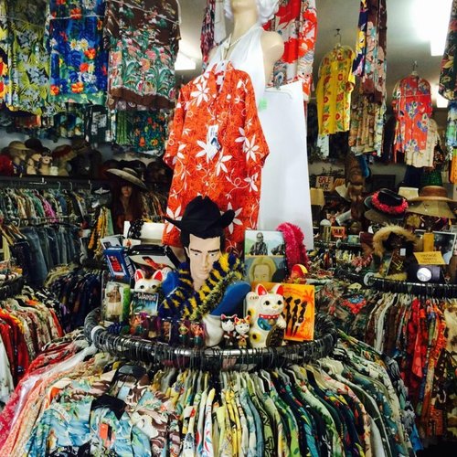 Baileys Antiques & Aloha Shirts (Honolulu) - All You Need to Know
