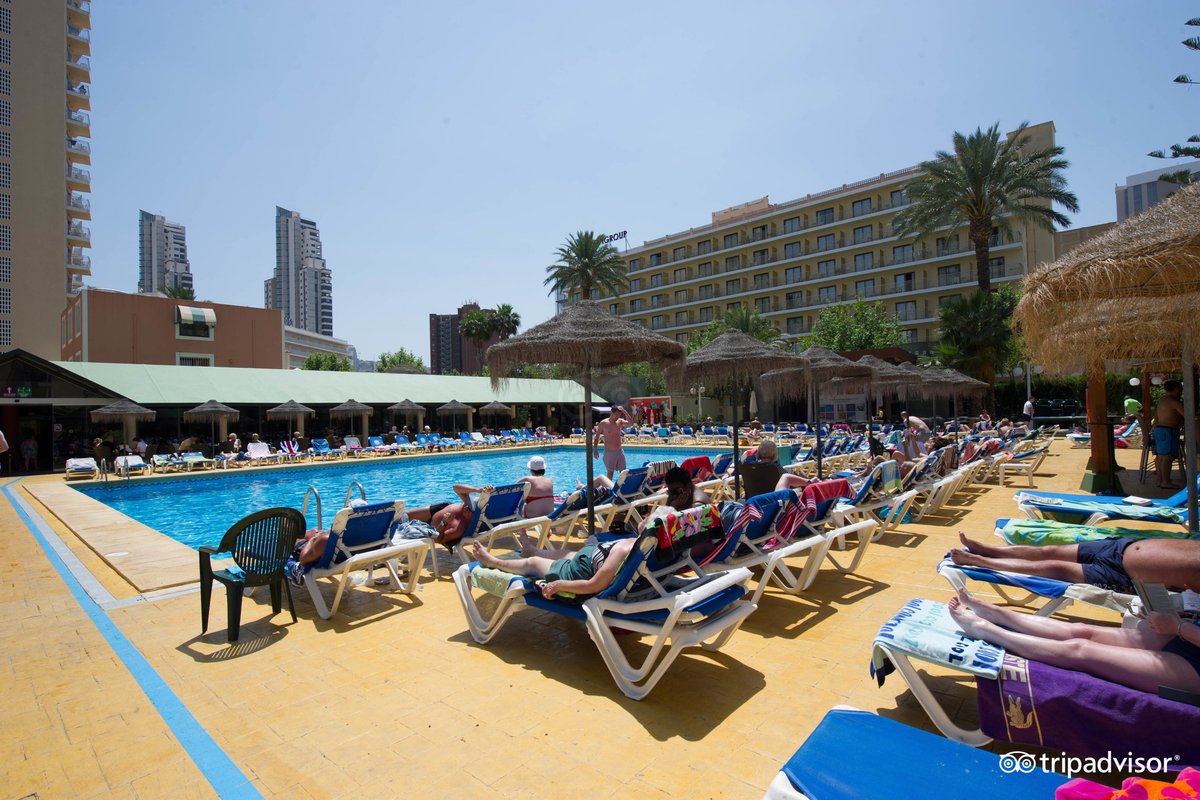 Servigroup Pueblo Benidorm Pool Pictures & Reviews - Tripadvisor