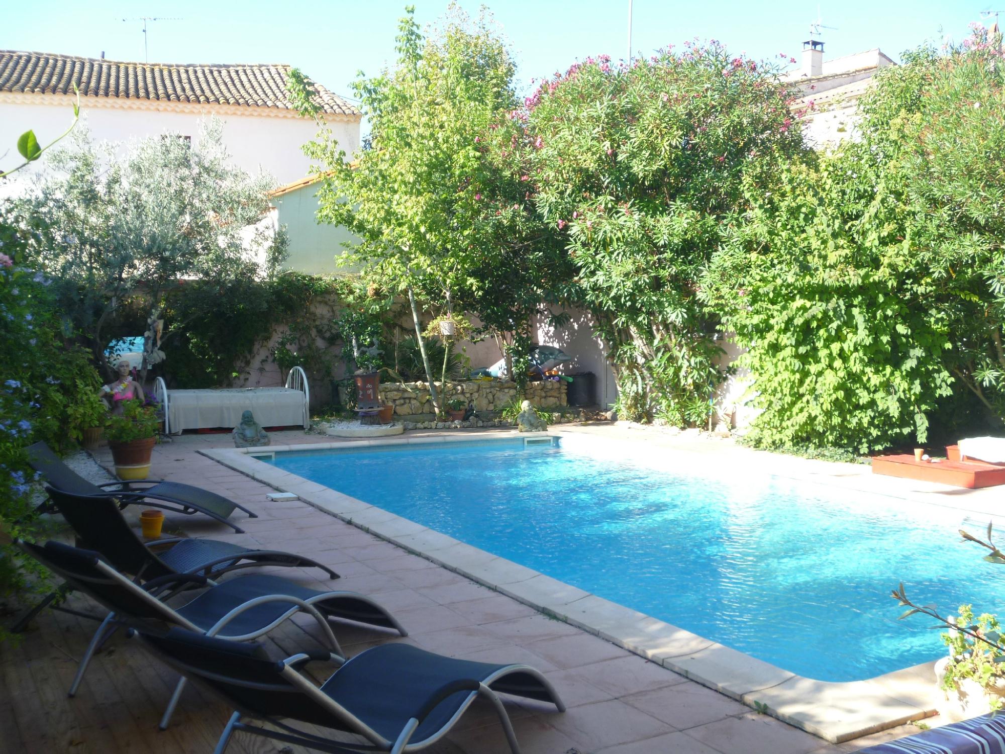 VILLA ROSA (Cuxac-d'Aude) - B&B Reviews & Photos - Tripadvisor