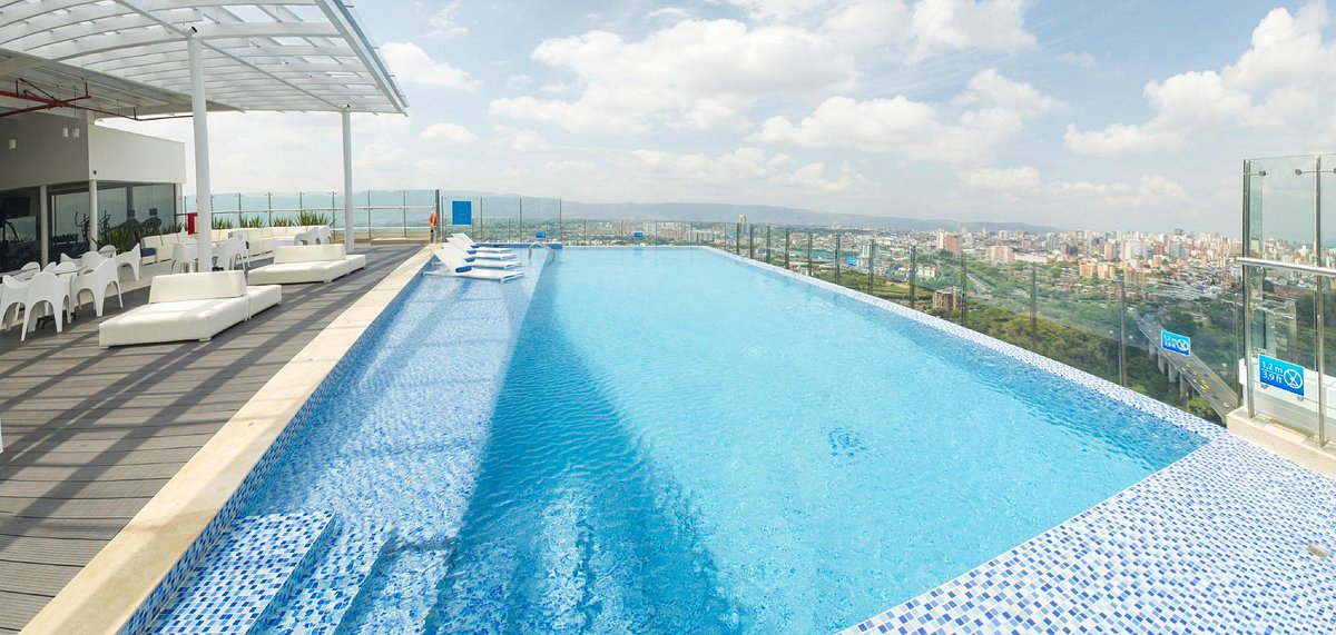 Holiday Inn Bucaramanga Cacique An Ihg Hotel Pool Pictures And Reviews Tripadvisor 9670