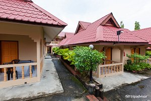 AB Motel in Langkawi, image may contain: Hotel, Resort, Villa, Housing