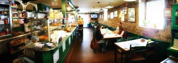 Una parte de la zona interior del restaurante