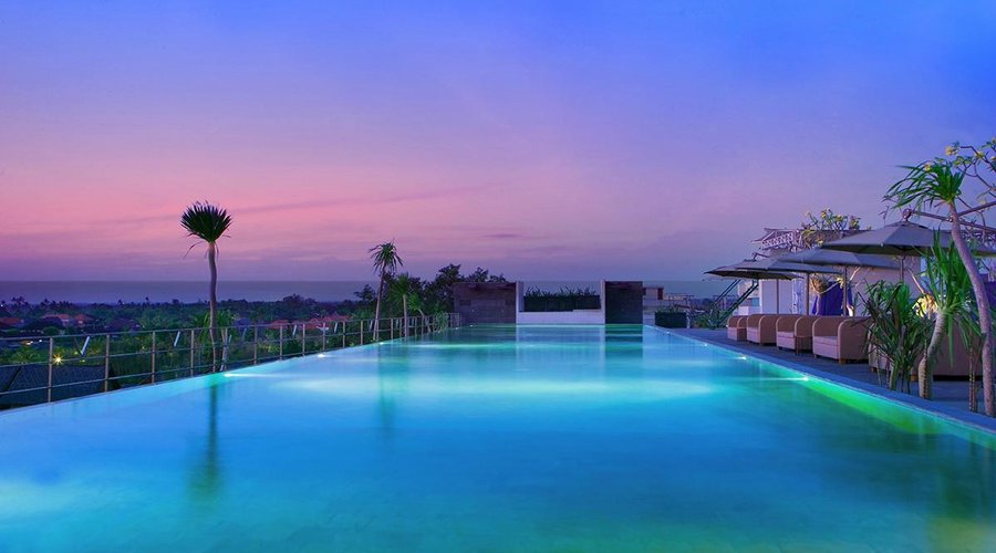 Rooftop Pool