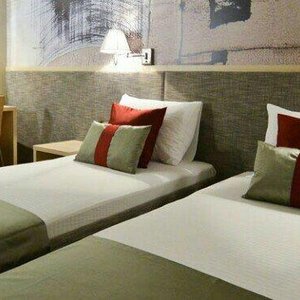 ArtLoft Hotel in Nis, image may contain: Monitor, Screen, Computer Hardware, TV