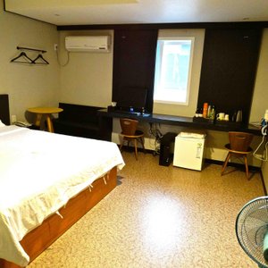 Room features