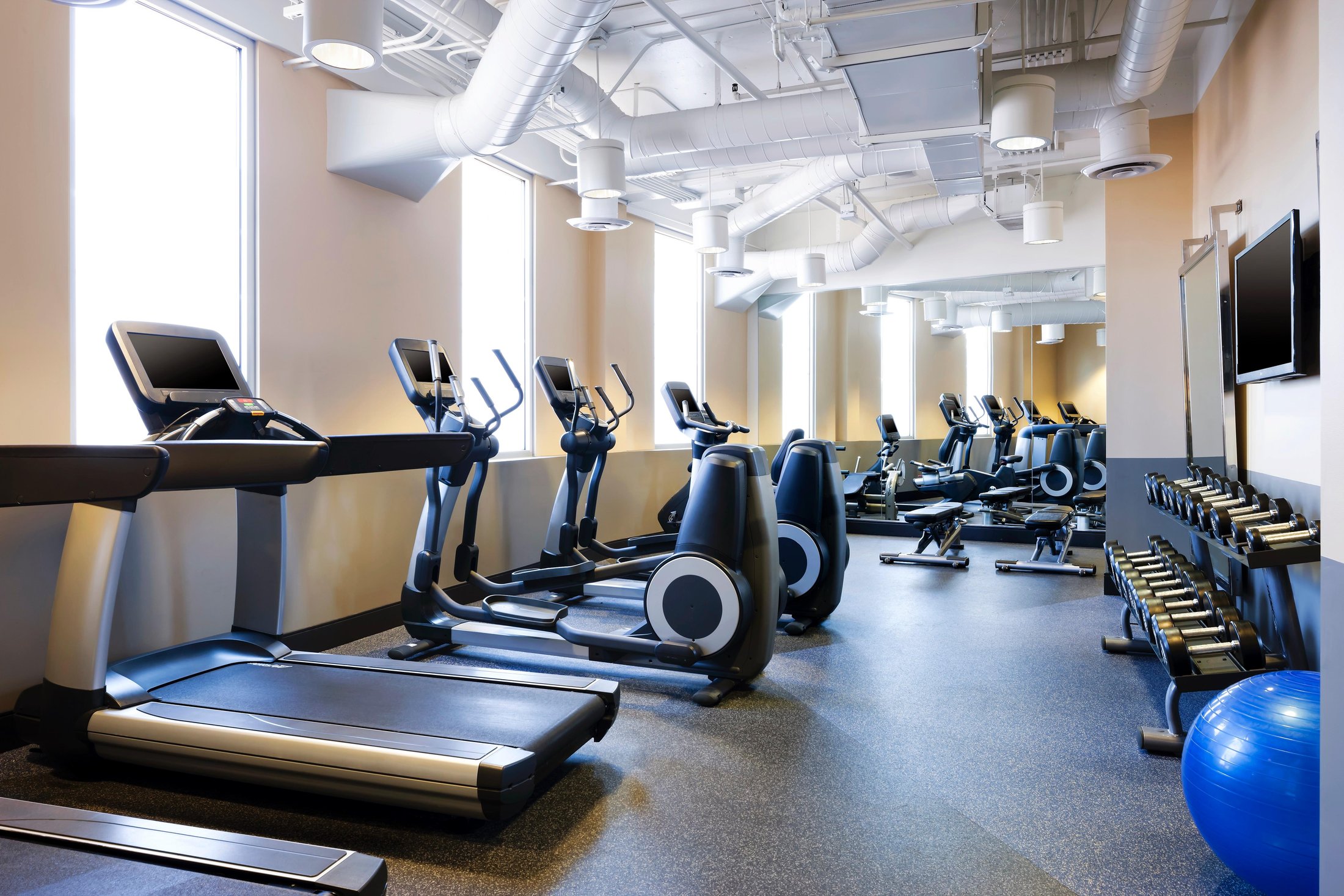 FOUR POINTS BY SHERATON SAN DIEGO DOWNTOWN LITTLE ITALY - Updated 2024 Prices & Hotel Reviews (CA)