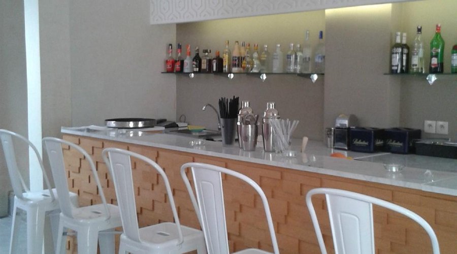 Bar at Mezzanine