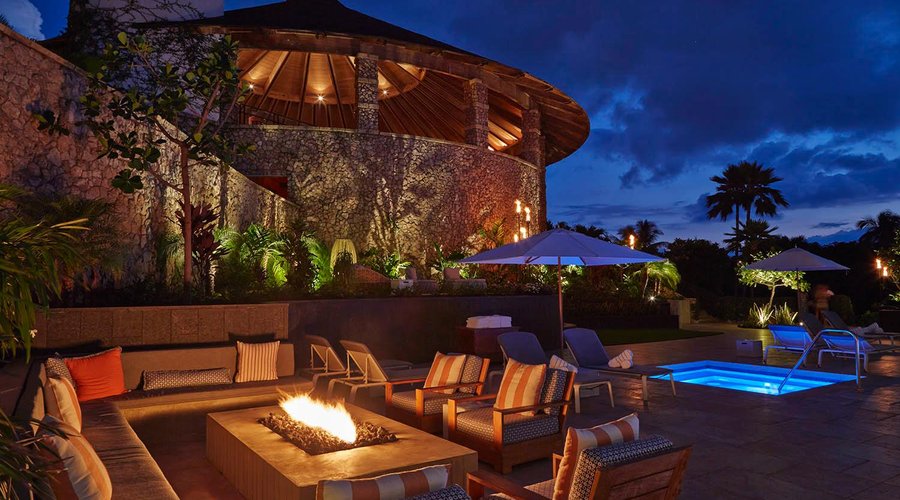 Hotel Wailea Fire Pit