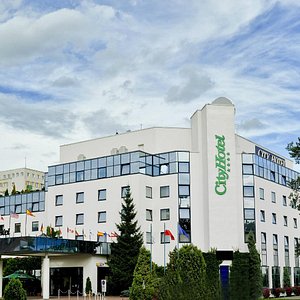 City Hotel in Bydgoszcz, image may contain: Office Building, Hotel, City, Hospital