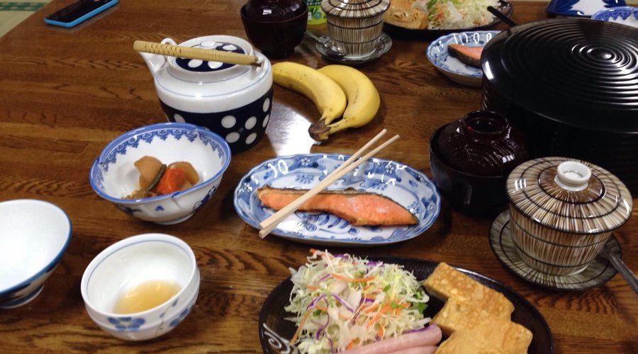 Breakfast to satisfy every taste bud!
