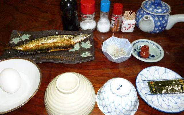 朝食