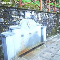 Chitignano: Sorgente Termale Buca del Tesoro 2' immagine