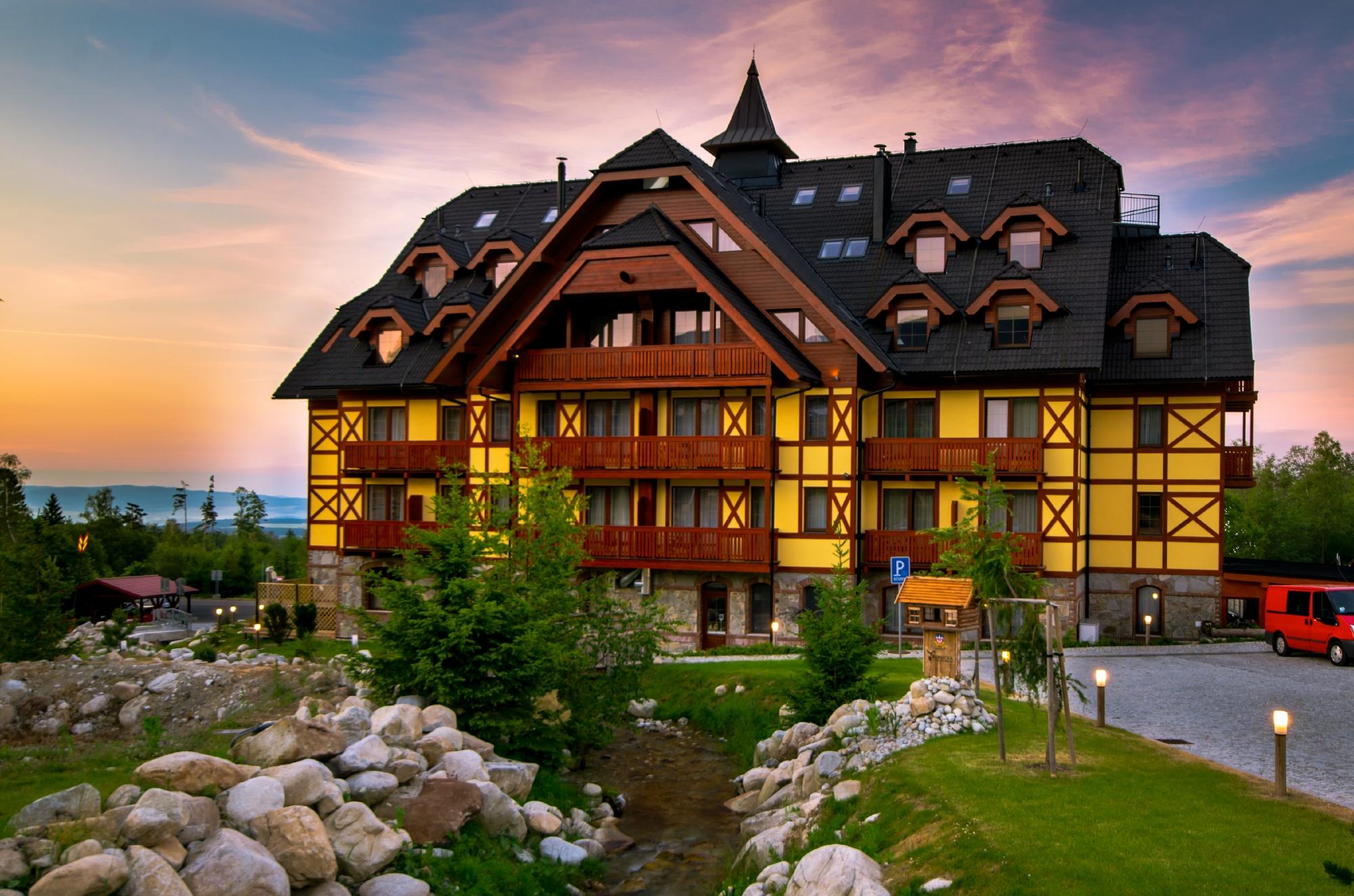 Hotel photo 61 of Aplend Kukucka Mountain Hotel & Residences.
