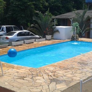 nossa piscina ao ar livre