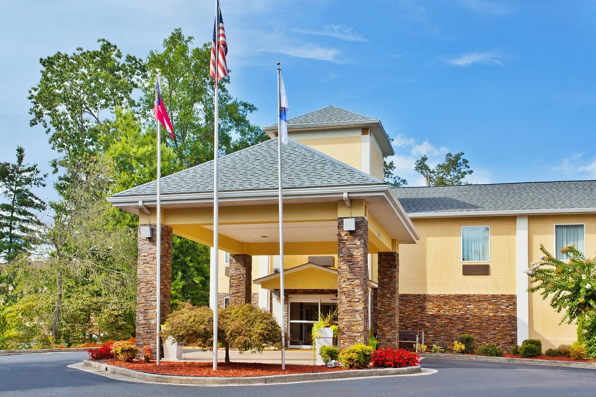 COMFORT INN - Updated 2024 Prices & Motel Reviews (Blairsville, GA)