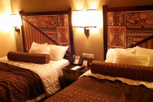 Room & Suite