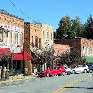 Saluda Gem Mine Wicks & Wares - All You Need to Know BEFORE You Go