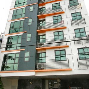 The Suez Serviced Studios Facade