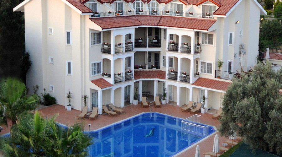 Sea Breeze Apart Hotel
