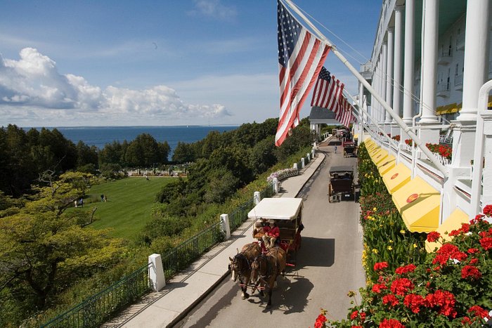 Enjoy Mackinac Island by Horse and Carriage