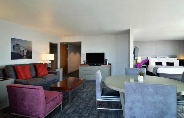 Hotel photo 4 of Loews Hollywood Hotel.