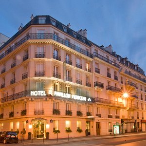Hotel Pavillon Monceau Paris near Arc de Triomphe