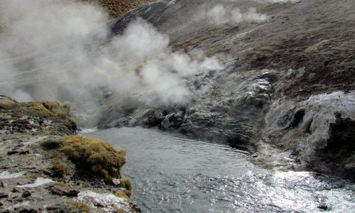 ÁGUAS TERMALES DEL TATIO