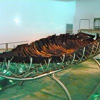 the ancient boat.... wow!