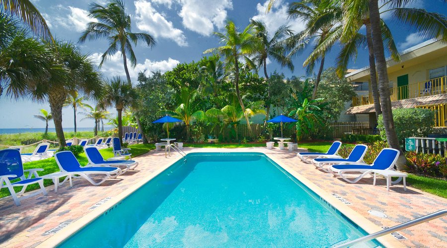 Beachside Pool