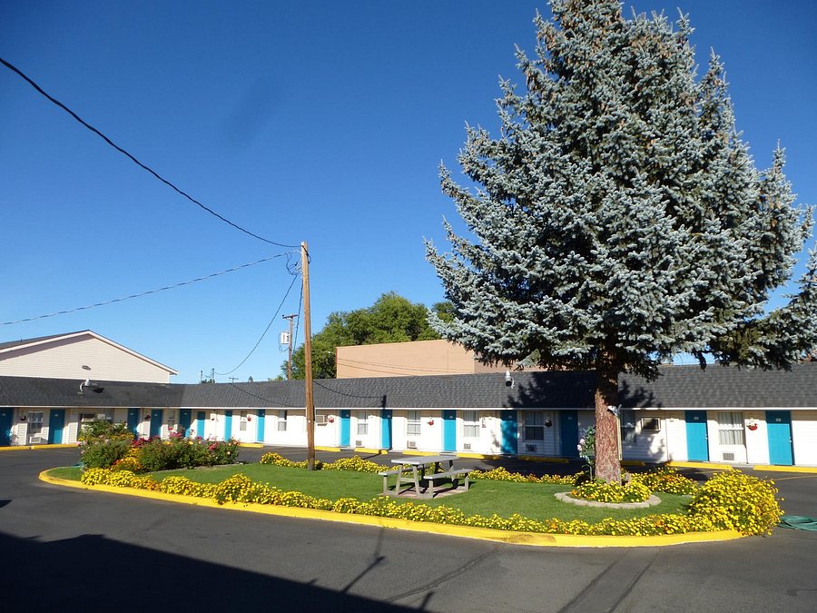 RAINBOW MOTEL $50 ($̶9̶9̶) - Prices & Reviews - Bend, OR - Tripadvisor