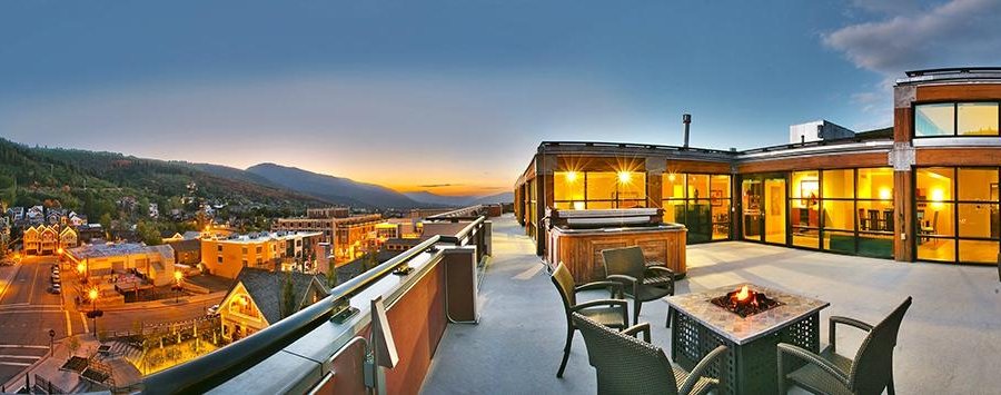 Front Penthouse Patio