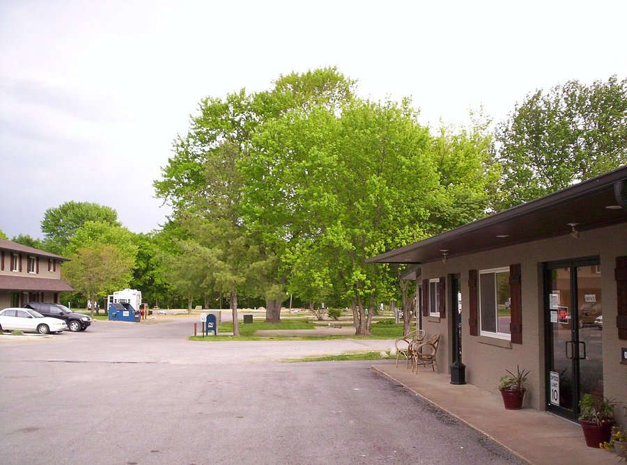 Arrowhead Point Rv Park Campground 755 Sw Highway 54 Osceola Mo 64776 Yp Com