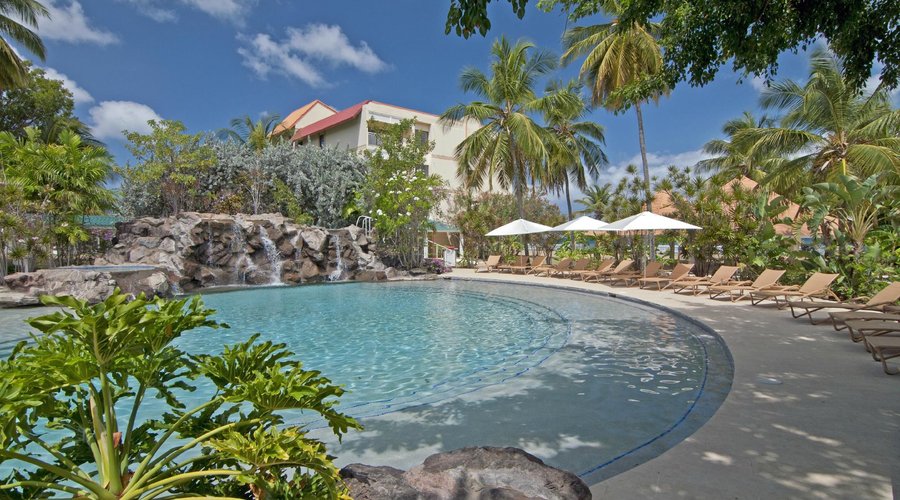 Oasis Swimming Pool