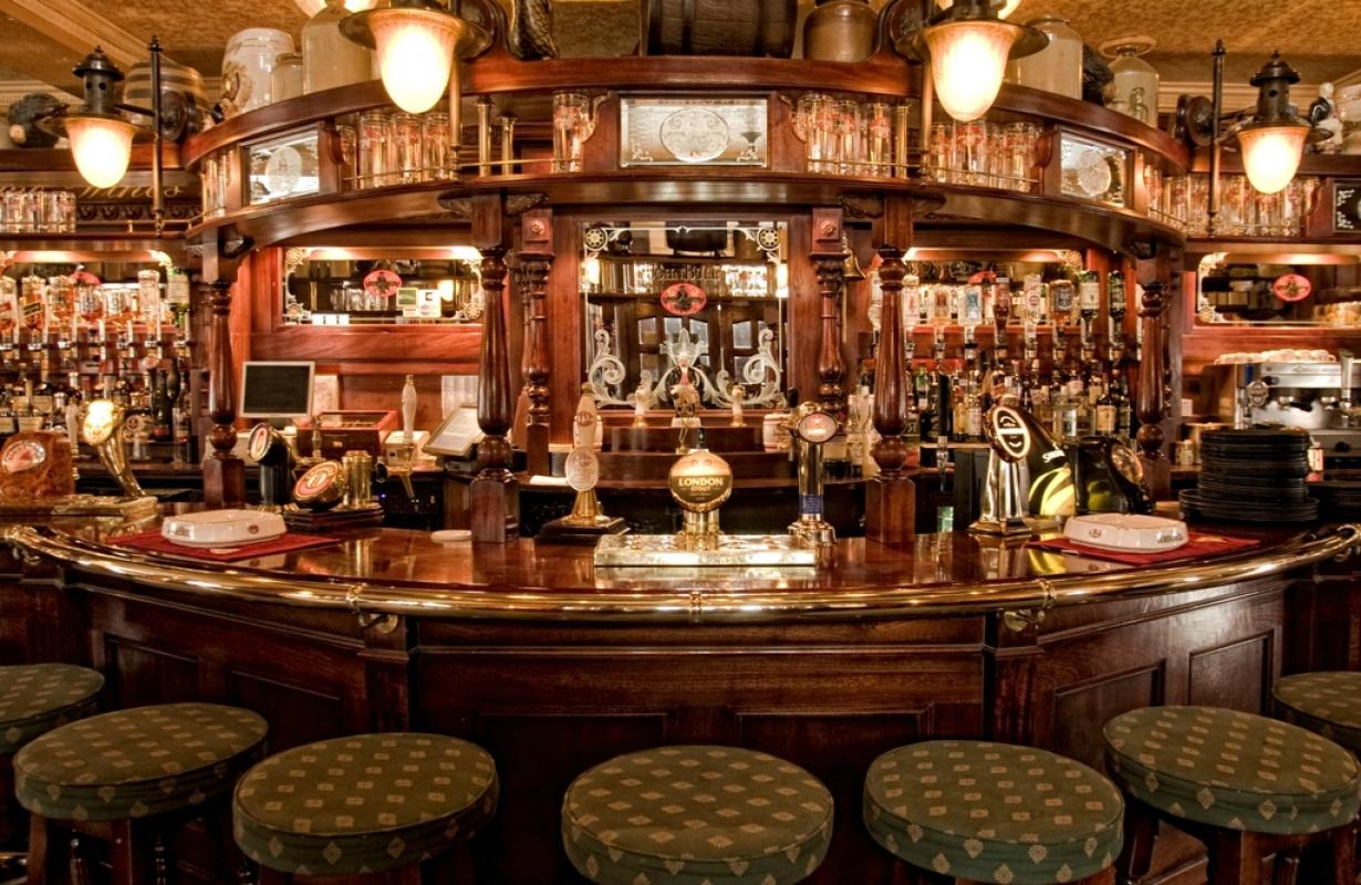 JOHN BULL PUB Moscow Krasnaya Presnya 25 1 Presnensky Restaurant Reviews Phone Number Tripadvisor