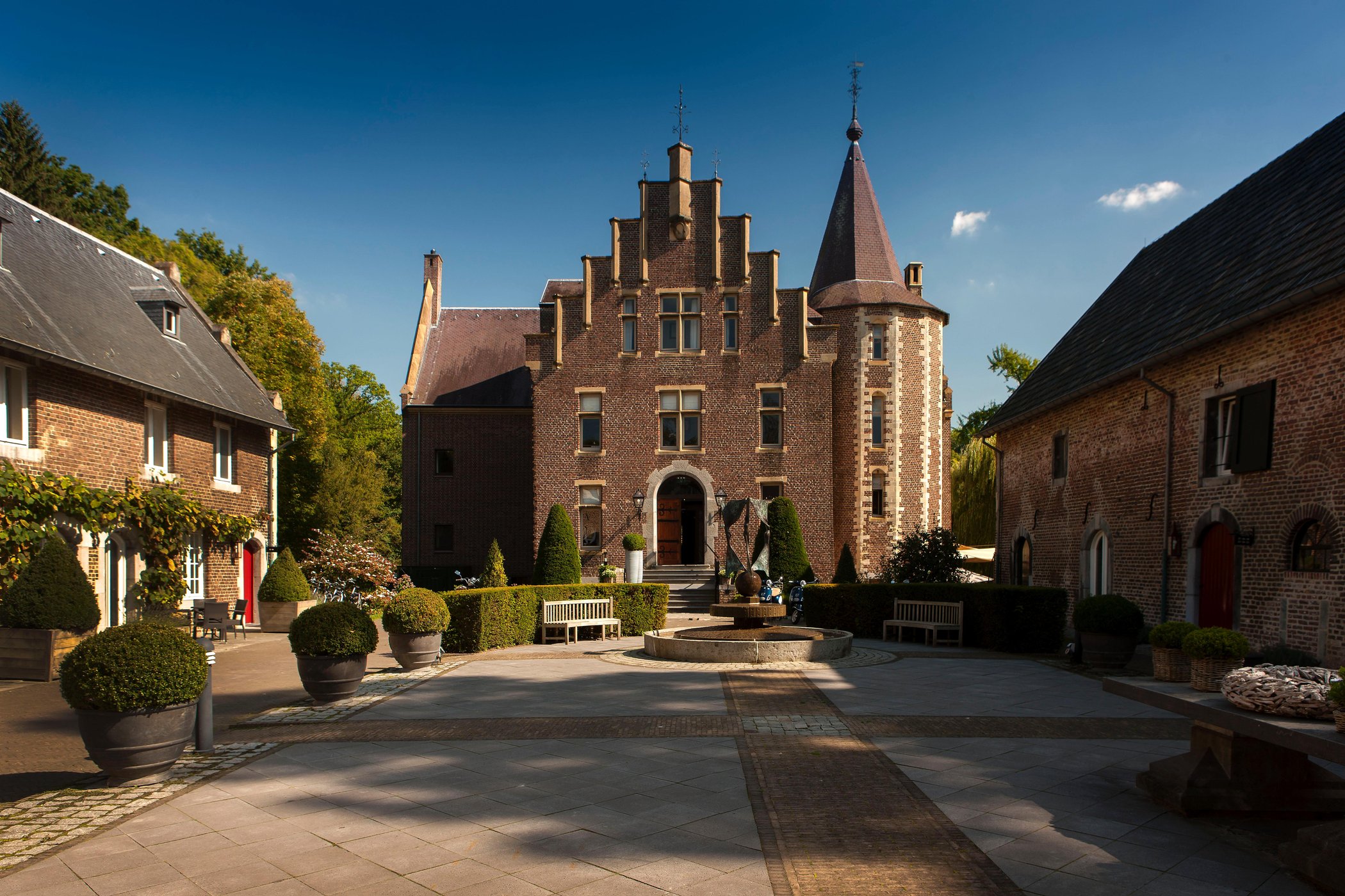 Van der Valk Hotel Kasteel Terworm image