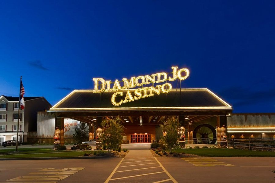Diamond Jo Casino image
