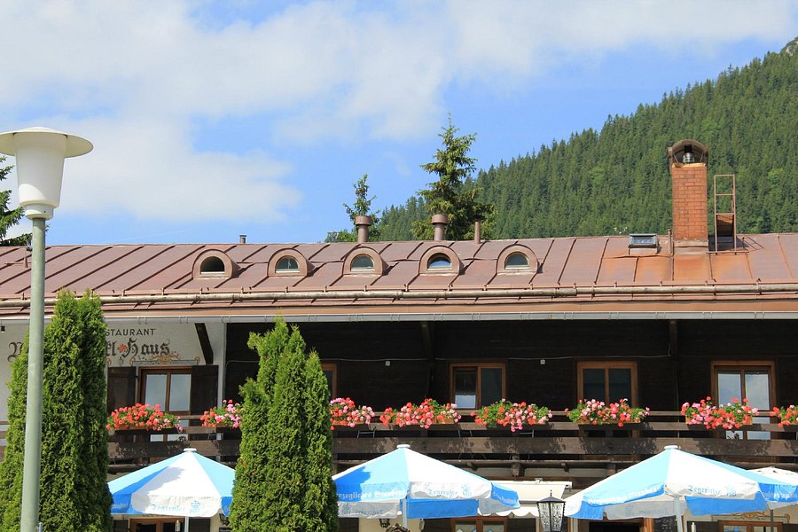 BERGGASTHOF WILLYMERKLHAUS Prices & Hotel Reviews