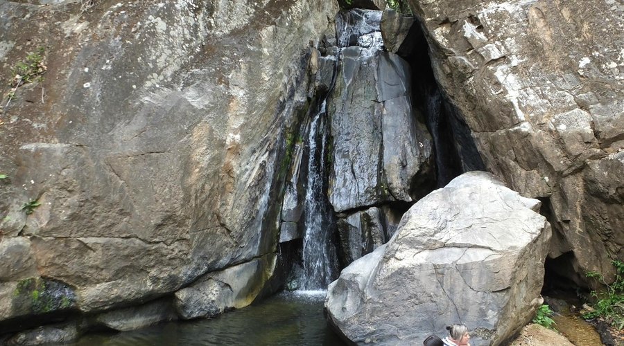 Cachoeira das Andorinhas. Vale a pena a caminhada de 800m.