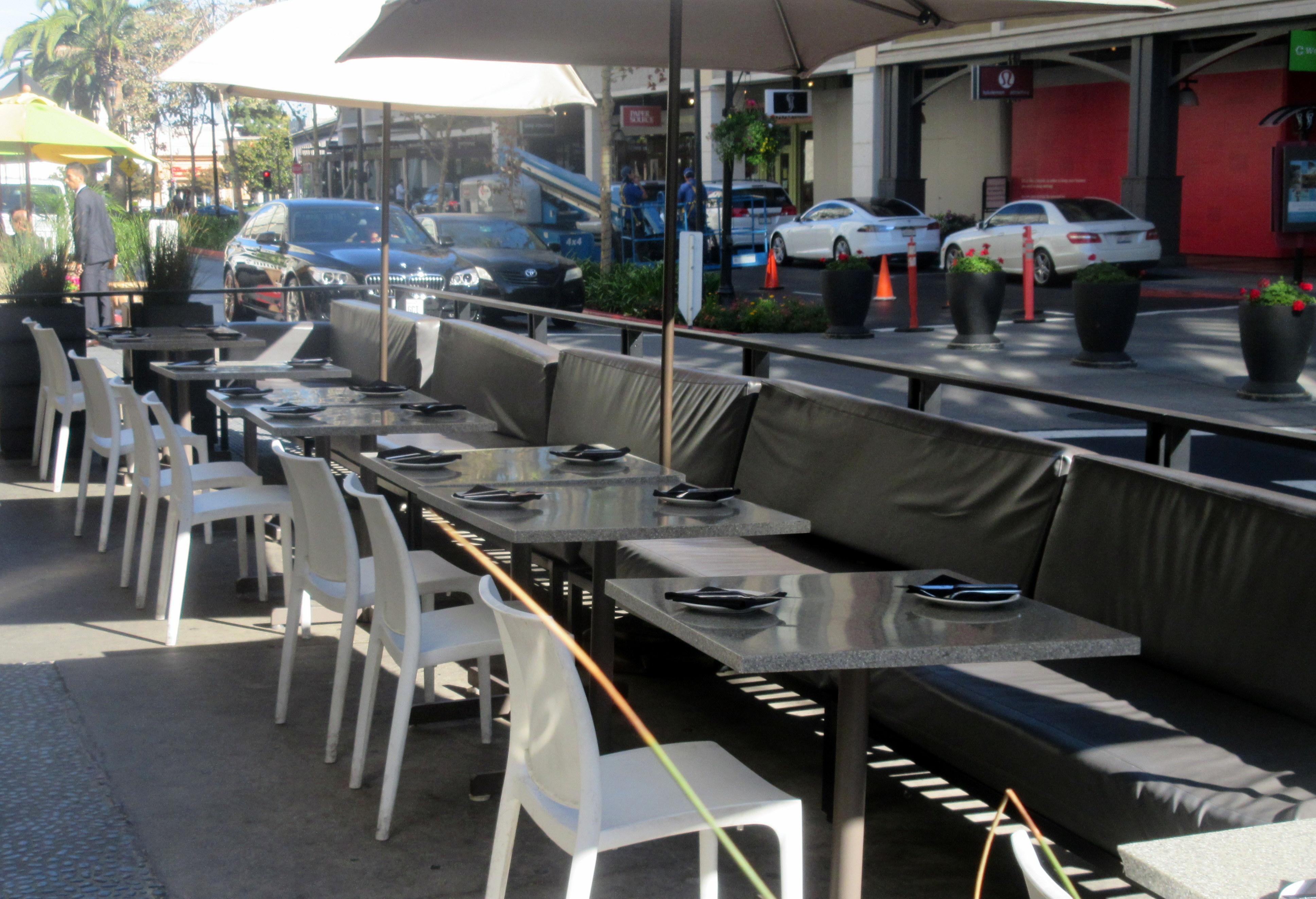 Santana row restaurants outdoor seating sale