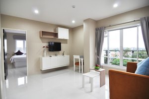 Room & Suite