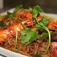กุ้งอบวุ้นเส้น