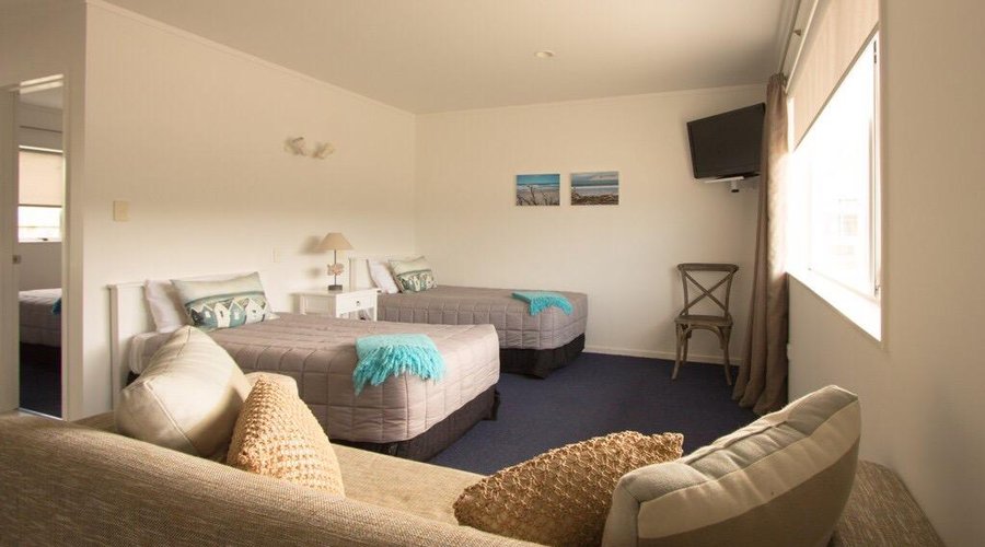 Family room at Oasis