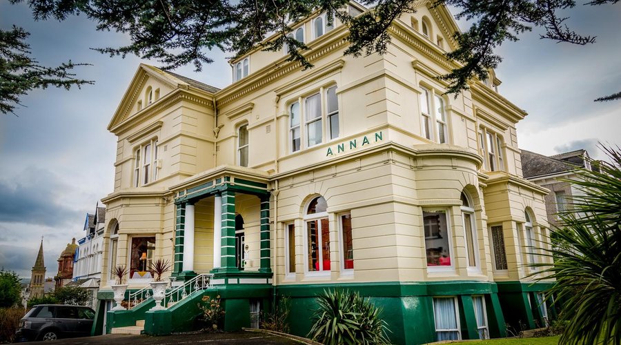 Annan Hotel