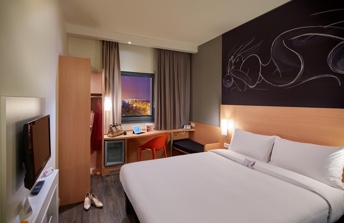 Ibis 3. Ibis Hotel номера. Ibis Ankara Airport Hotel. Ibis Hotel номер Люкс. Ибис Краснодар номера.